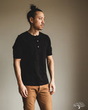 Merz b. Schwanen 207 Short Sleeve Henley - Deep Black